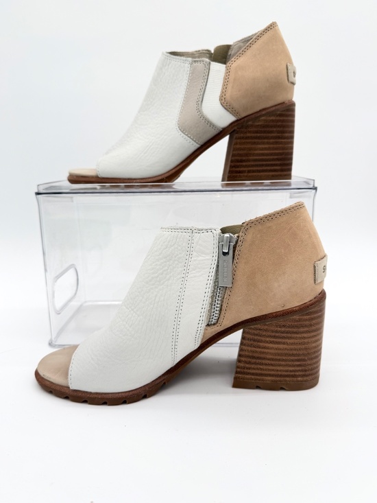 Sorel Nadia White Gray Leather Peep Toe Ankle Booties Size  SOREL Nadia White Leather Peep Toe Ankle Booties Block Heel Sandals Women Sz 6.5